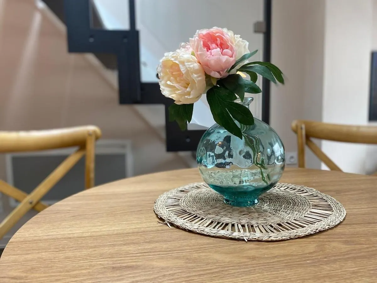 Apartmán Stylish & Cosy Mezzanine In Historical Old Town Annecy 0*,  Francie
